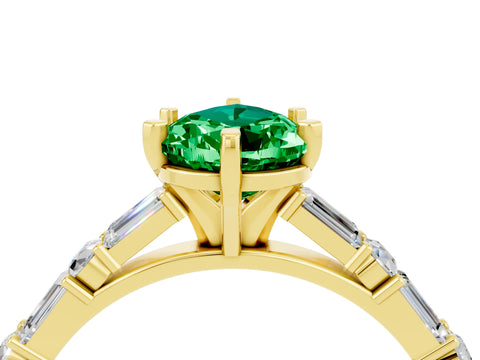 Yellow gold Pear Cut Emerald Solitaire with Side Baguettes and Channel Set Band_4