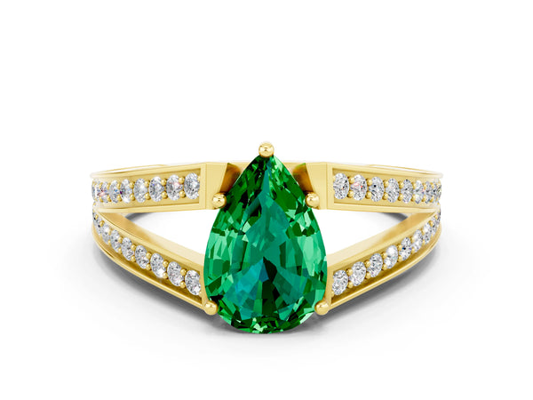 Yellow gold Pear Cut Emerald Split Shank Ring with Pavé Band and Four-Prong Setting