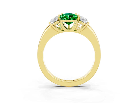 Yellow gold Pear Cut Emerald Three-Stone Ring with Four-Prong Setting and Classic Band_3