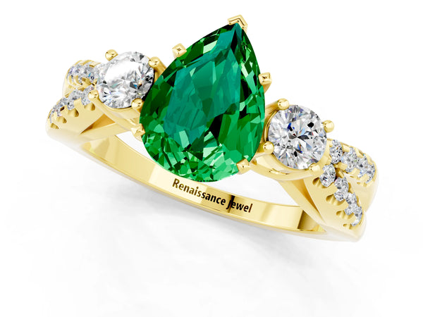 Yellow gold Pear Cut Emerald Three-Stone Ring with Pavé Split Shank and Four-Prong Setting