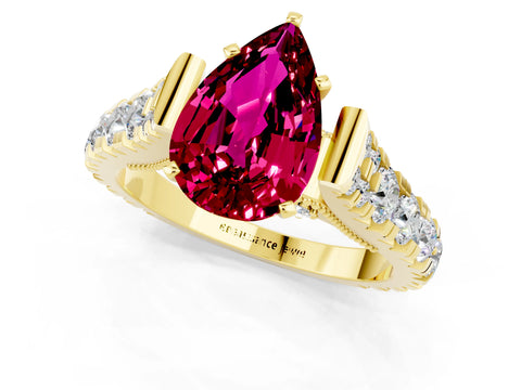 Yellow gold Pear Cut Garnet Classic Solitaire Ring with Pavé Band and Four-Prong Setting_1