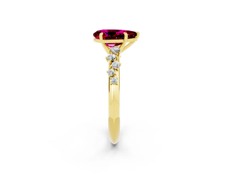 Yellow gold Pear Cut Garnet Cluster Side Stone Solitaire Ring with Prong Setting_26