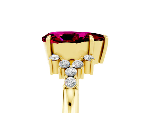 Yellow gold Pear Cut Garnet Ring with Side Stones and Four-Prong Setting_41