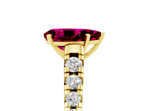 Yellow gold Pear Cut Garnet Solitaire Ring with Cathedral Setting and Pavé Band_5