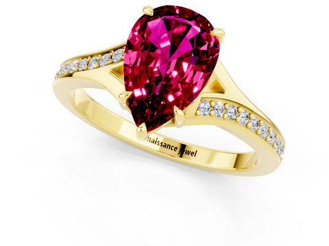 Yellow gold Pear Cut Garnet Solitaire Ring with Pavé Band and Prong Setting_13