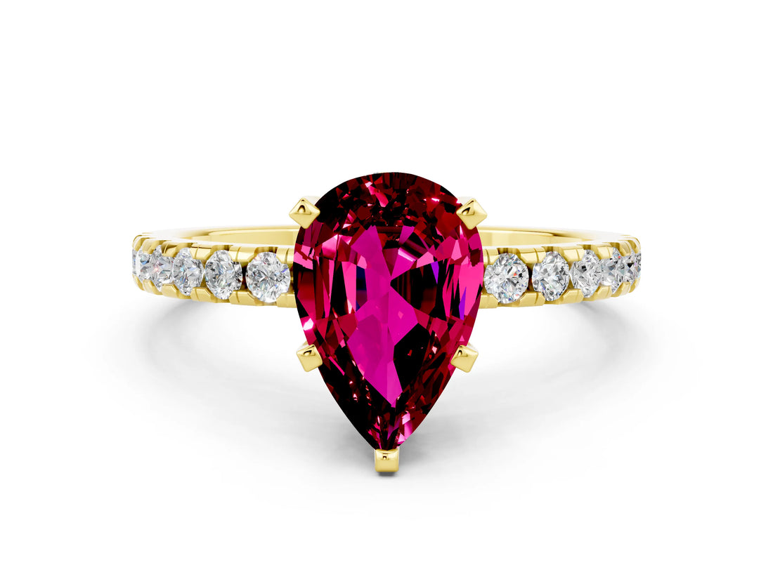 Yellow gold Pear Cut Garnet Solitaire Ring with Round  Pavé Band and Four-Prong Setting_42