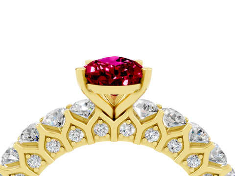 Yellow gold Pear Cut Garnet Solitaire Ring with Shared Prong Pavé Band and Four-Prong Setting_4