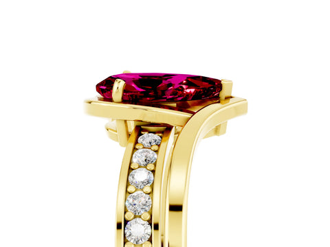 Yellow gold Pear Cut Garnet Solitaire Ring with Split Shank and Prong Setting_5