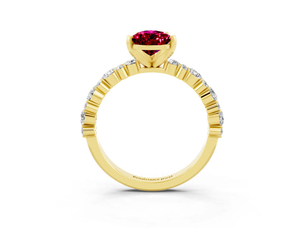Yellow gold Pear Cut Garnet Side Stone Solitaire Ring with Round  and Four-Prong Setting