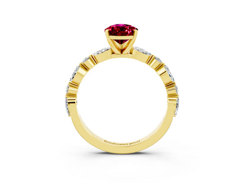 Yellow gold Pear Cut Garnet Solitaire with Side Stones on a Pavé Band and Four-Prong Setting_3