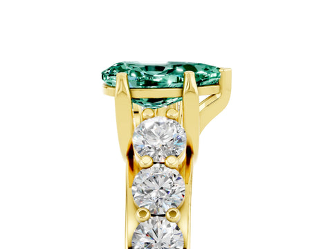 Yellow gold Pear Cut Green Sapphire Engagement Ring with Pavé Band and Four-Prong Setting_5