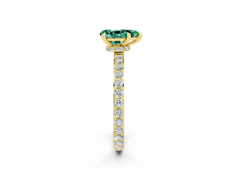 Yellow gold Pear Cut Green Sapphire Solitaire Engagement Ring with Pavé Band and Four-Prong Setting_2