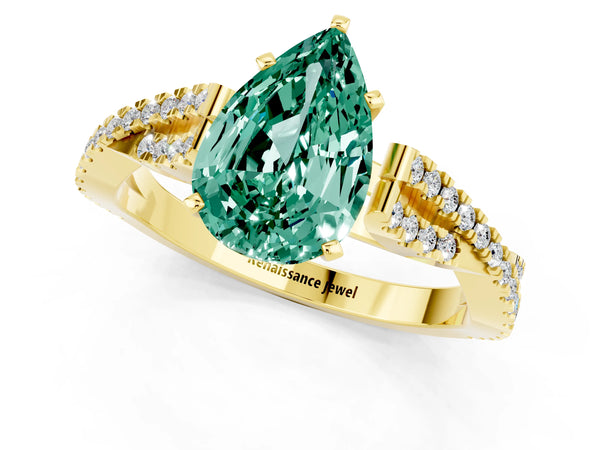Yellow gold Pear Cut Green Sapphire Solitaire Engagement Ring with Twisted Pavé Band and Four-Prong Setting