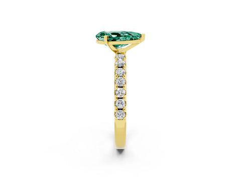 Yellow gold Pear Cut Green Sapphire Solitaire Pavé Band with Four-Prong Setting_2