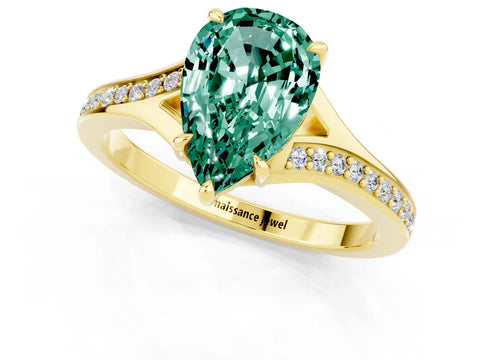 Yellow gold Pear Cut Green Sapphire Solitaire Ring with Pavé Band and Prong Setting_13