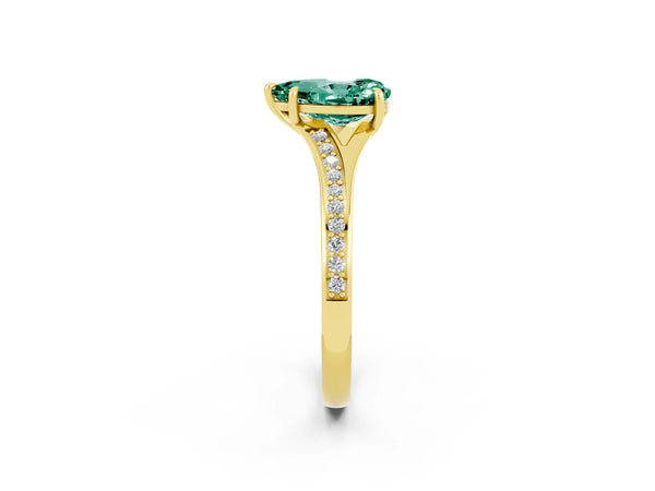 Yellow gold Pear Cut Green Sapphire Solitaire Ring with Pavé Band and Prong Setting