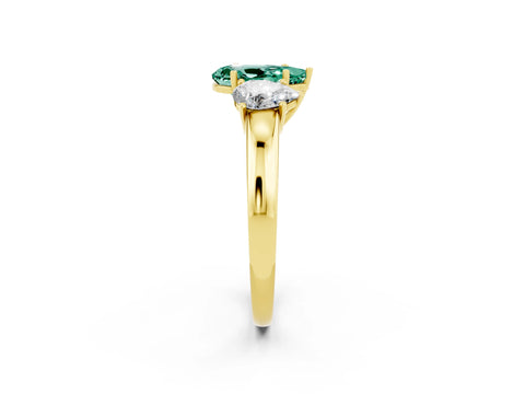 Yellow gold Pear Cut Green Sapphire Three-Stone Ring with Four-Prong Setting and Classic Band_2