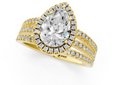 Yellow gold Pear Cut Halo Diamond Engagement Ring with Split Shank and Four-Prong Setting_21