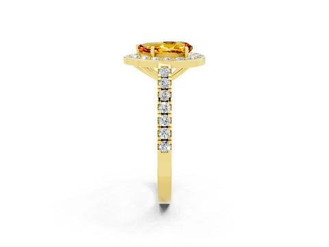 Yellow gold Pear Cut Halo Diamond Ring with Pavé Band and Three-Prong Setting_2