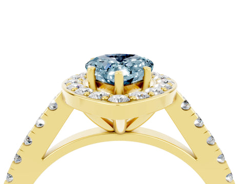 Yellow gold Pear Cut Halo Diamond Ring with Pavé Band and Three-Prong Setting_4