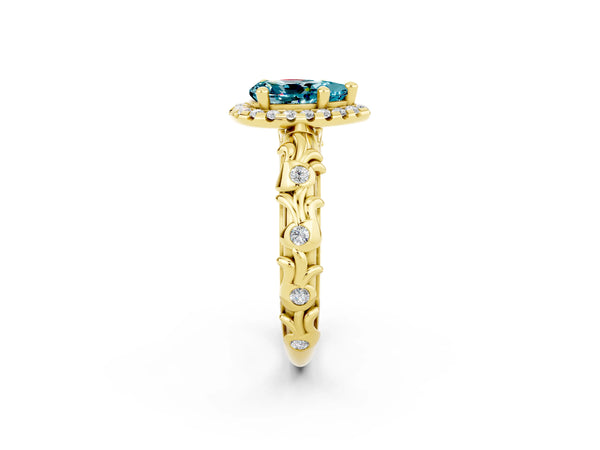 Yellow gold Pear Cut Halo Diamond Solitaire with Filigree Band and Four-Prong Setting