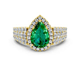 Yellow gold Pear Cut Halo Pavé Diamond Engagement Ring with Split Shank and Four-Prong Setting