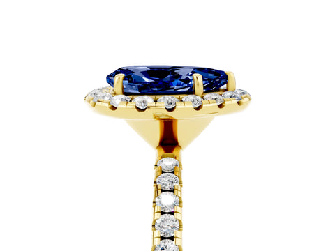 Yellow gold Pear Cut Halo Round Diamond Pavé Band Four-Prong Ring_17