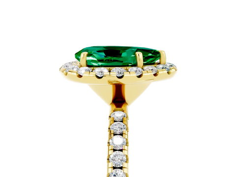 Yellow gold Pear Cut Halo Round Diamond Pavé Band Four-Prong Ring_17