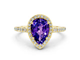 Yellow gold Pear Cut Halo Round Diamond Pavé Band with Four-Prong Setting