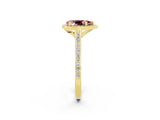 Yellow gold Pear Cut Halo Round Diamond Pavé Band with Four-Prong Setting_2