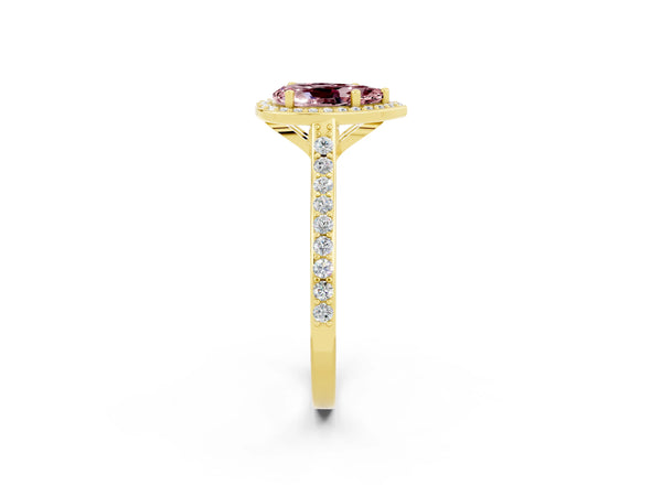 Yellow gold Pear Cut Halo Round Diamond Pavé Band with Four-Prong Setting