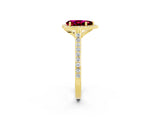 Yellow gold Pear Cut Halo Round Diamond Pavé Band with Four-Prong Setting_2