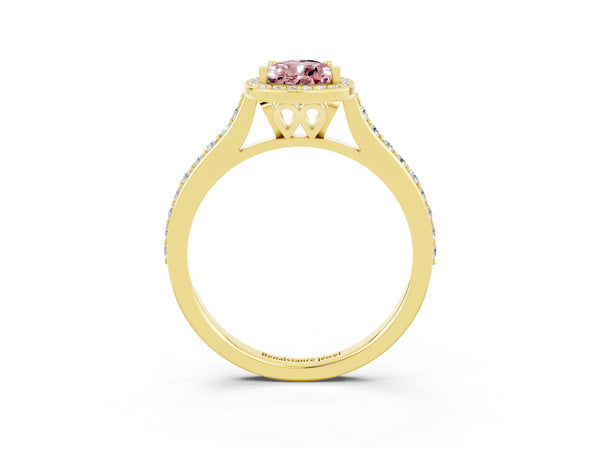 Yellow gold Pear Cut Halo Round Diamond Pavé Band with Four-Prong Setting