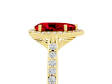 Yellow gold Pear Cut Halo Round Diamond Pavé Band with Four-Prong Setting_5