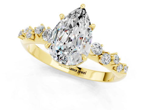 Yellow gold Pear Cut Moissanite Cluster Side Stone Solitaire Ring with Prong Setting_25