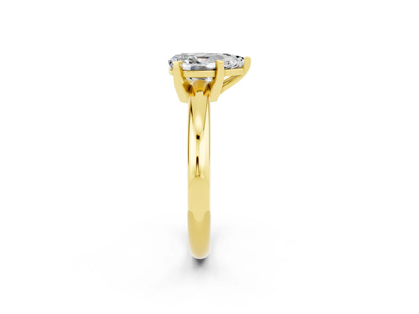 Yellow gold Pear Cut Moissanite Solitaire Engagement Ring with Round Band and Four-Prong Setting