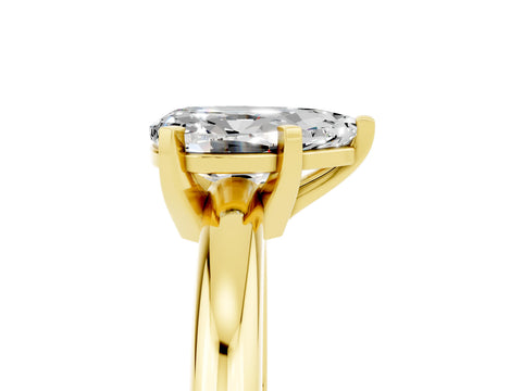 Yellow gold Pear Cut Moissanite Solitaire Engagement Ring with Round Band and Four-Prong Setting_5