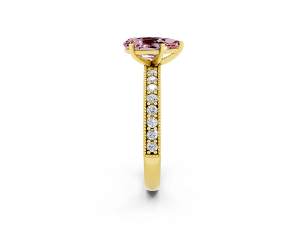 Yellow gold Pear Cut Morganite Milgrain Pavé Engagement Ring with Four-Prong Setting