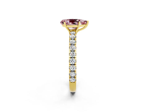 Yellow gold Pear Cut Morganite Pavé Solitaire Engagement Ring with Four-Prong Setting_14