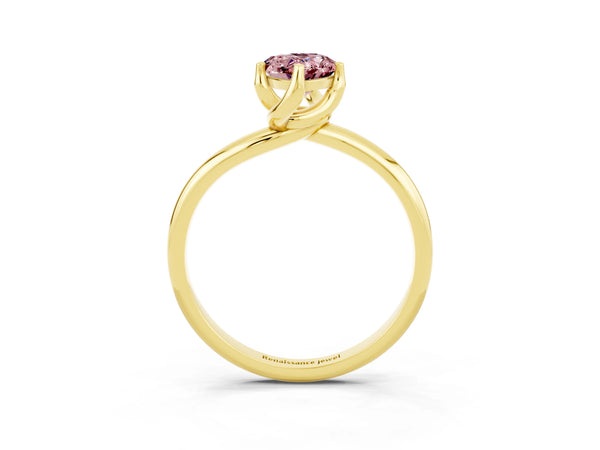 Yellow gold Pear Cut Morganite Solitaire Engagement Ring with Four-Prong Setting and Classic Band
