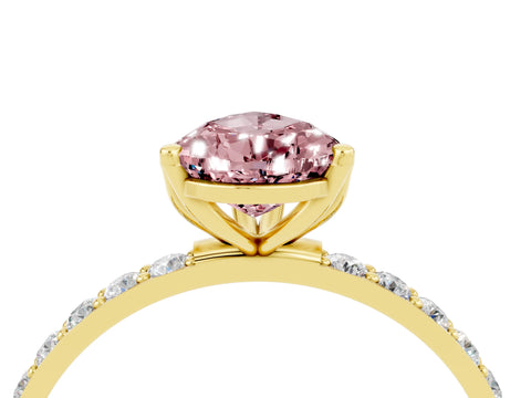 Yellow gold Pear Cut Morganite Solitaire Engagement Ring with Pavé Band and Prong Setting_4