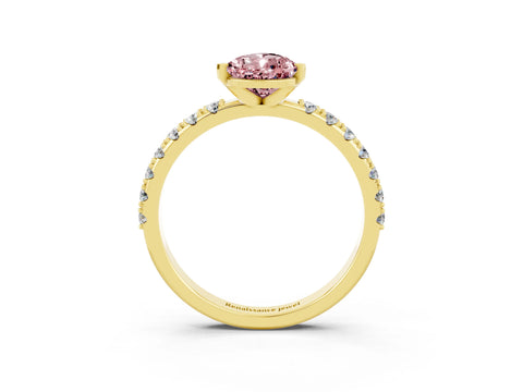 Yellow gold Pear Cut Morganite Solitaire Pavé Band with Four-Prong Setting_3