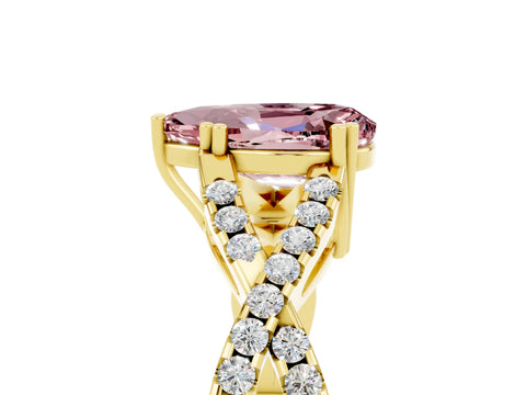 Yellow gold Pear Cut Morganite Solitaire Ring with Four-Prong Setting and Twisted Pavé Band_5