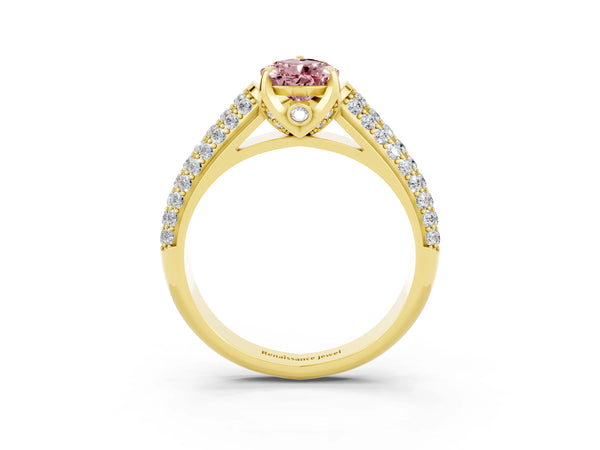 Yellow gold Pear Cut Morganite Solitaire Ring with Three-Row Pavé Band and Four-Prong Setting