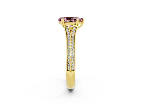 Yellow gold Pear Cut Morganite Split Shank Engagement Ring with Pavé Band_2