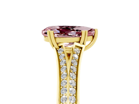 Yellow gold Pear Cut Morganite Split Shank Engagement Ring with Pavé Band_5