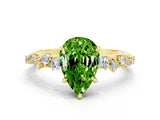Yellow gold Pear Cut Peridot Cluster Side Stone Solitaire Ring with Prong Setting_24
