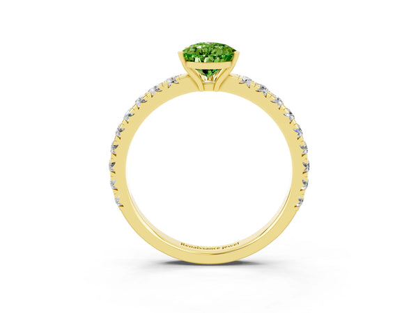 Yellow gold Pear Cut Peridot Pavé Solitaire Engagement Ring with Four-Prong Setting