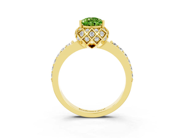 Yellow gold Pear Cut Peridot Scalloped Halo Engagement Ring with Round Shared Prong Band