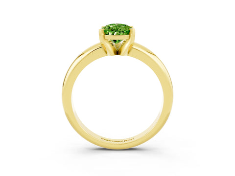 Yellow gold Pear Cut Peridot Solitaire Engagement Ring with Round Band and Four-Prong Setting_3